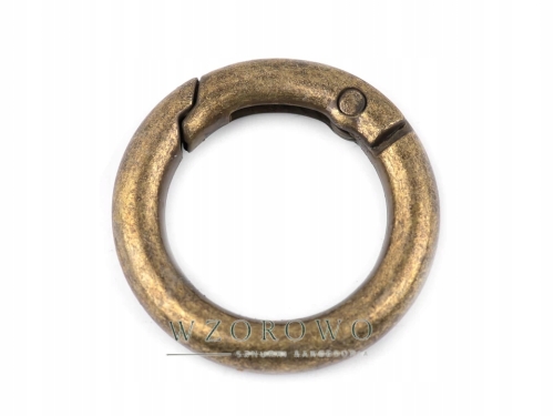 65d8b02e4bea8082f7d042e72313