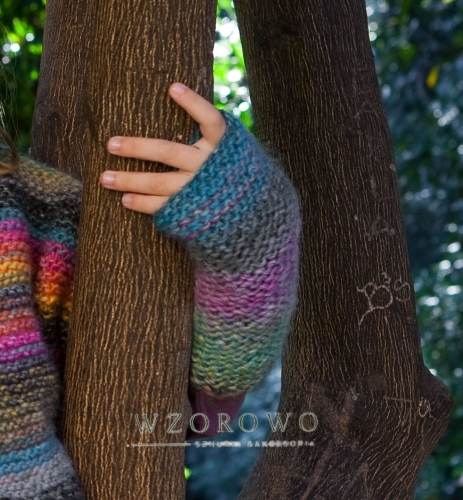 pattern-knit-crochet-kids-wrist-warmers-autumn-winter-katia-6897-7-g.jpg