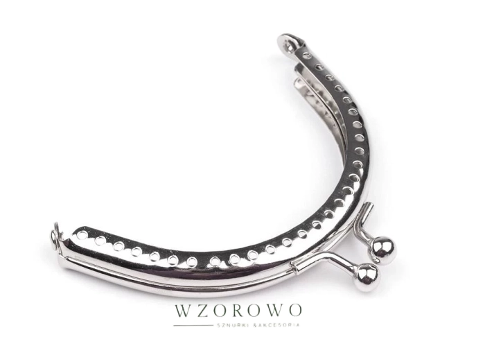 Bigle do portmonetki 8x9 cm rama do przyszycia srebrny